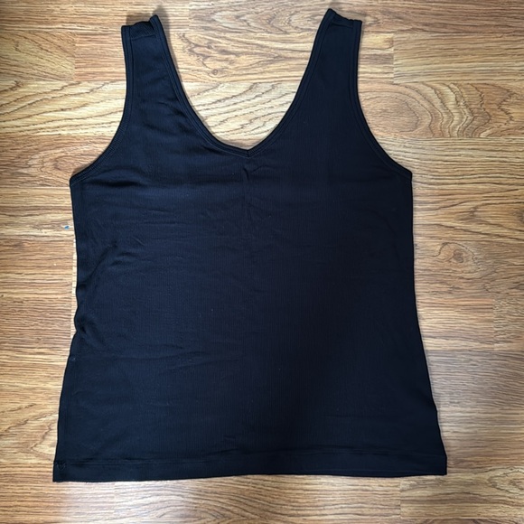 Cabi Busy Tank - Picture 6 of 7